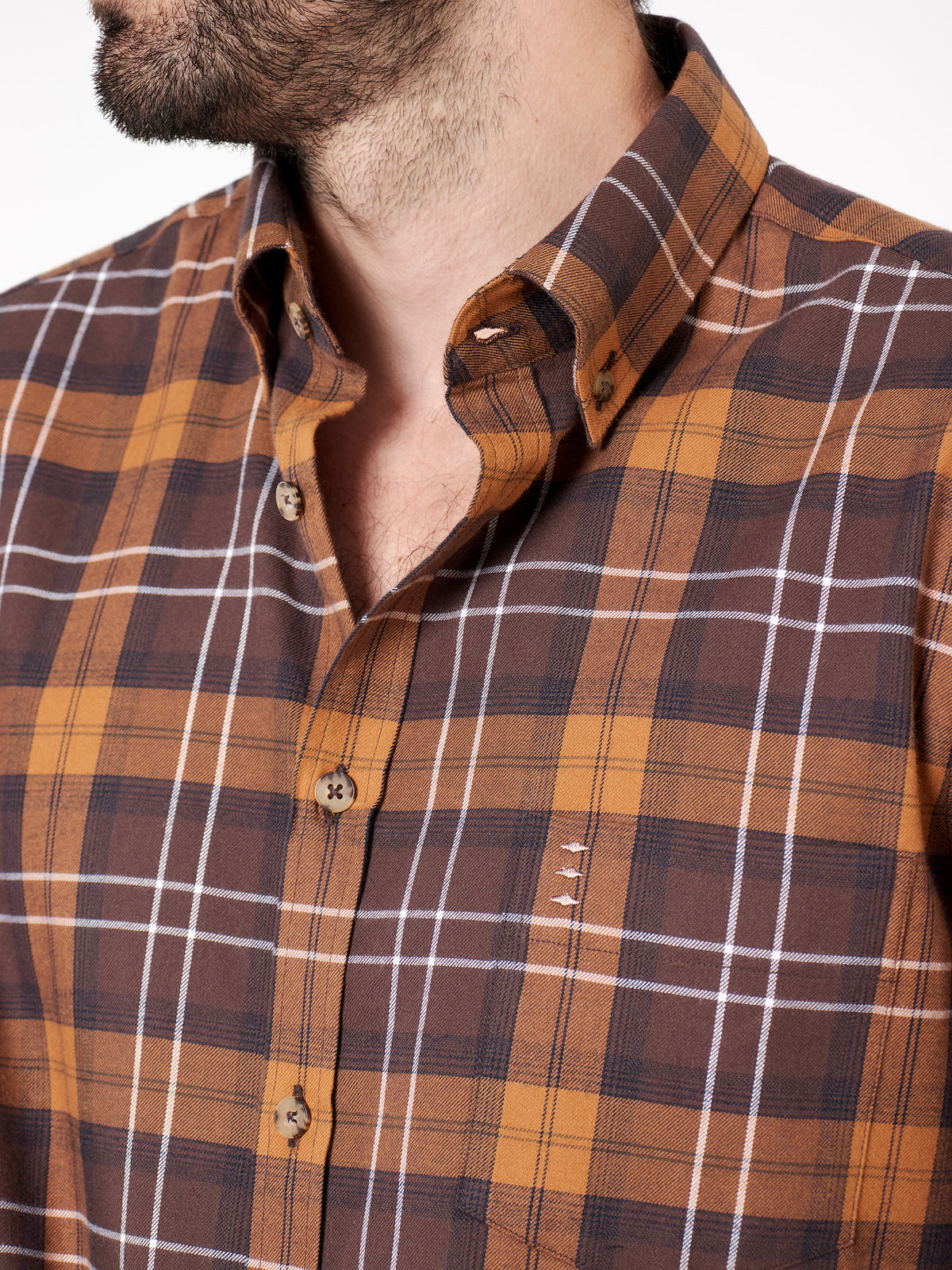 Camisa regular fit diseño cuadros