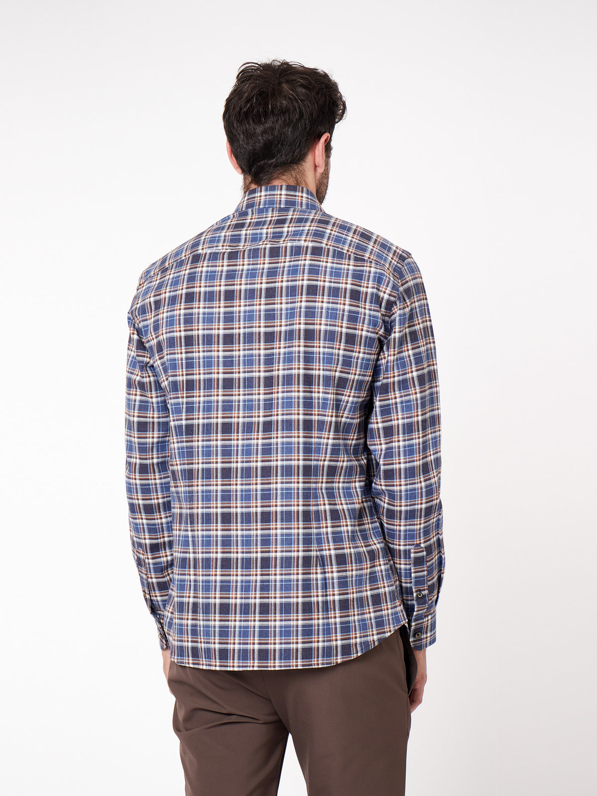 Camisa regular fit cuadros con bolsillo