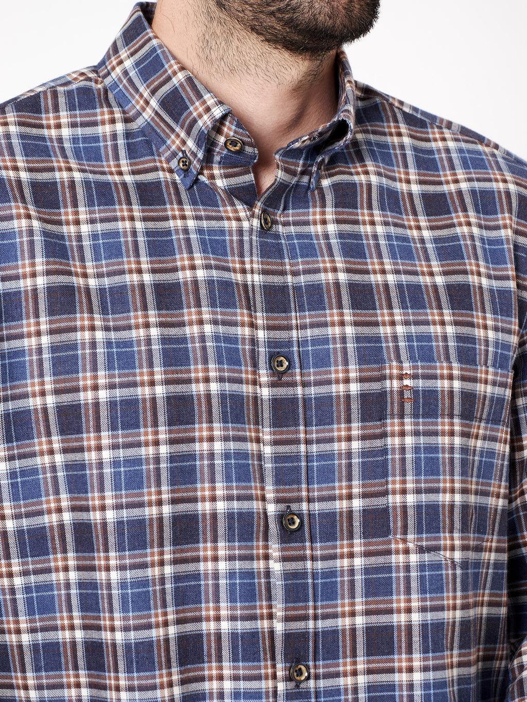 Camisa regular fit cuadros con bolsillo