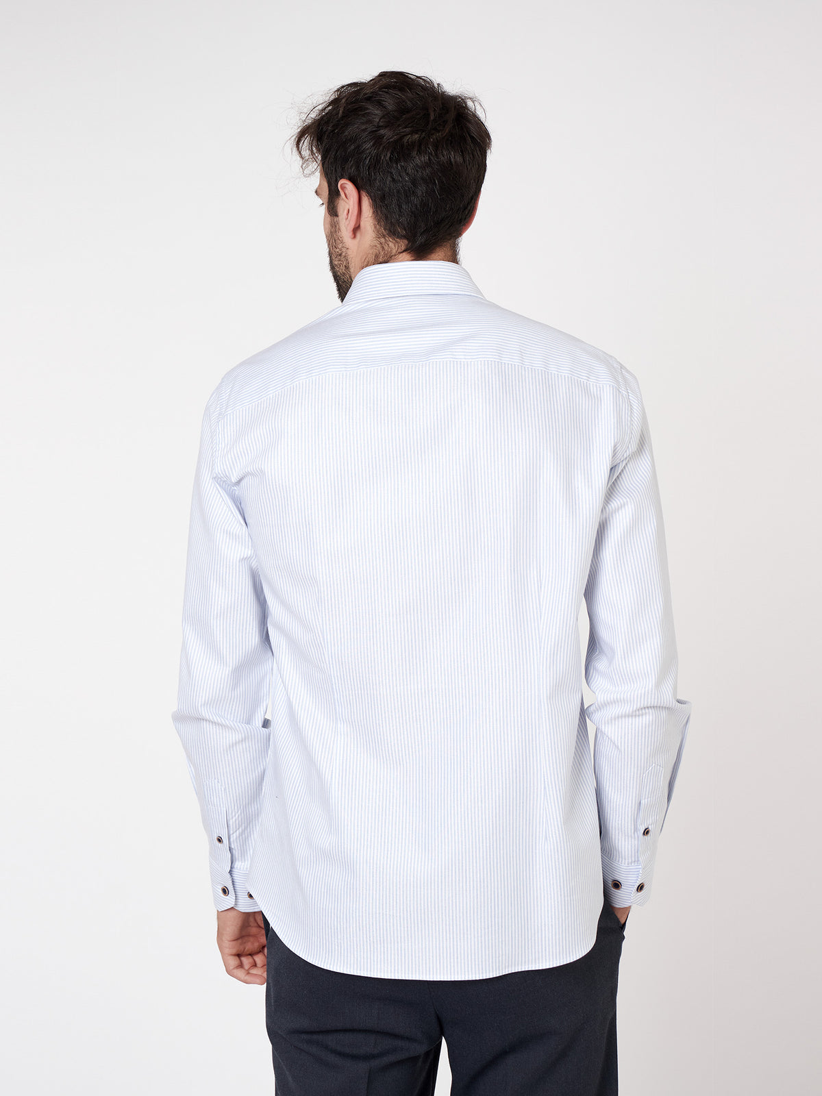 Camisa regular fit de rayas
