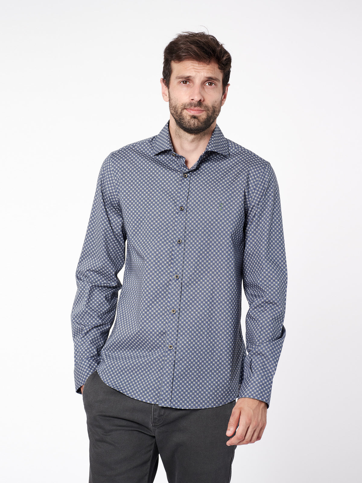 Camisa con estampado botánico slim fit