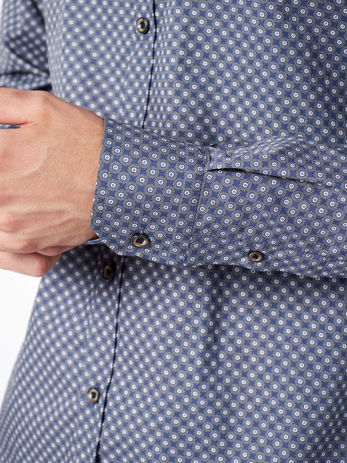 Camisa con estampado botánico slim fit