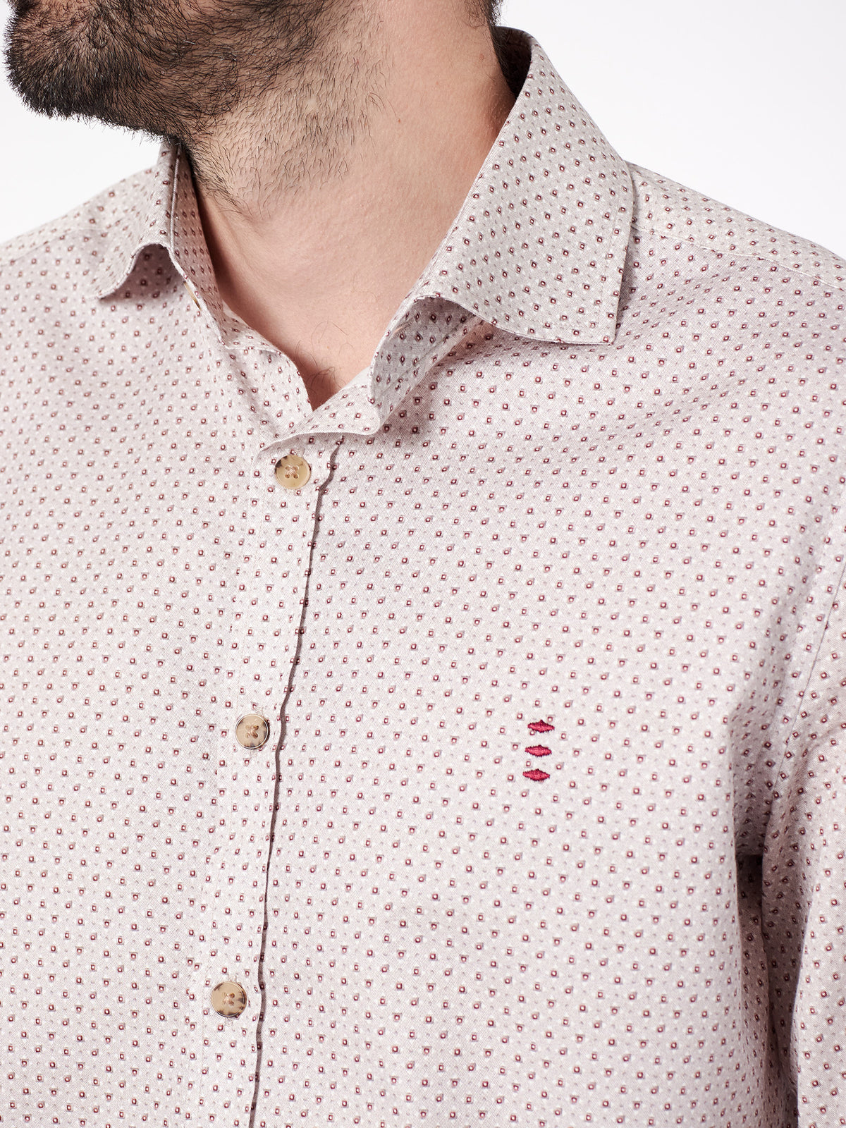 Camisa estampado geométrico slim fit