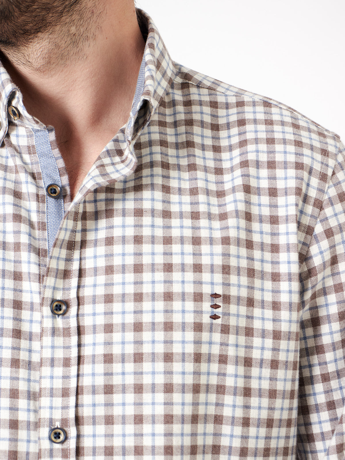 Camisa de cuadros con detalles slim fit