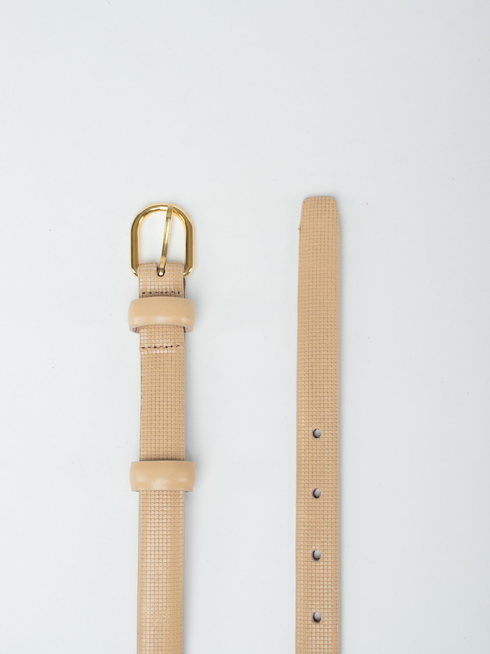 Cinturón piel grabada