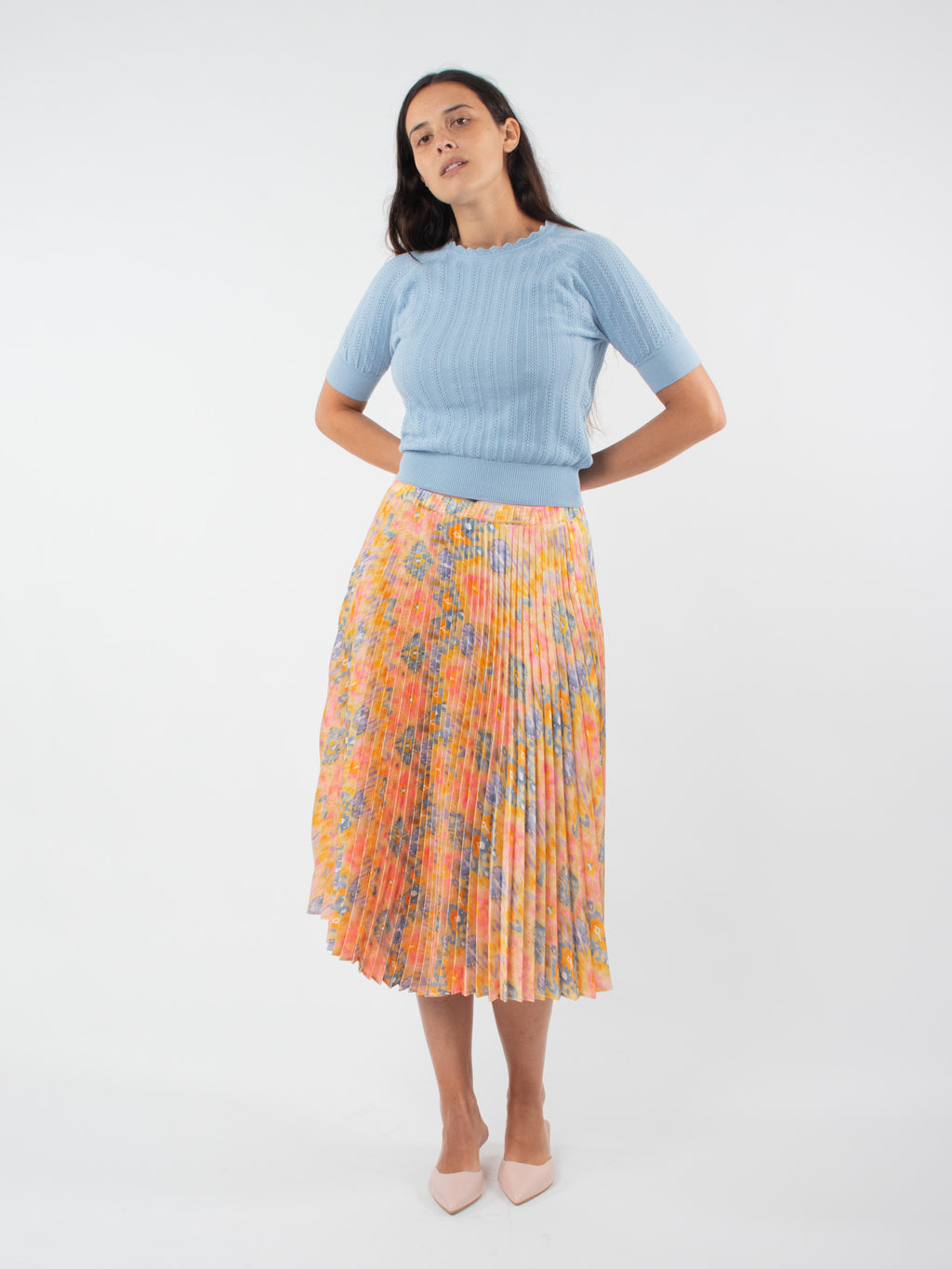 Open-knit jumper