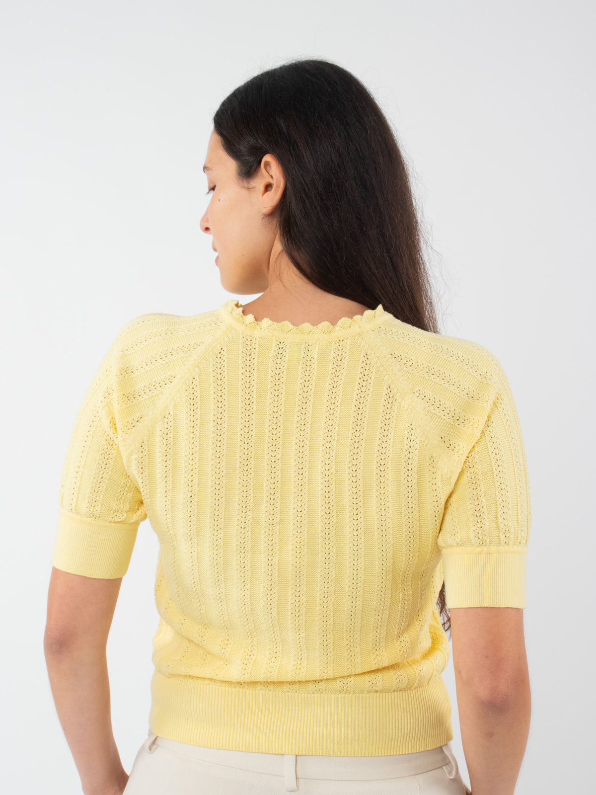 Open-knit jumper