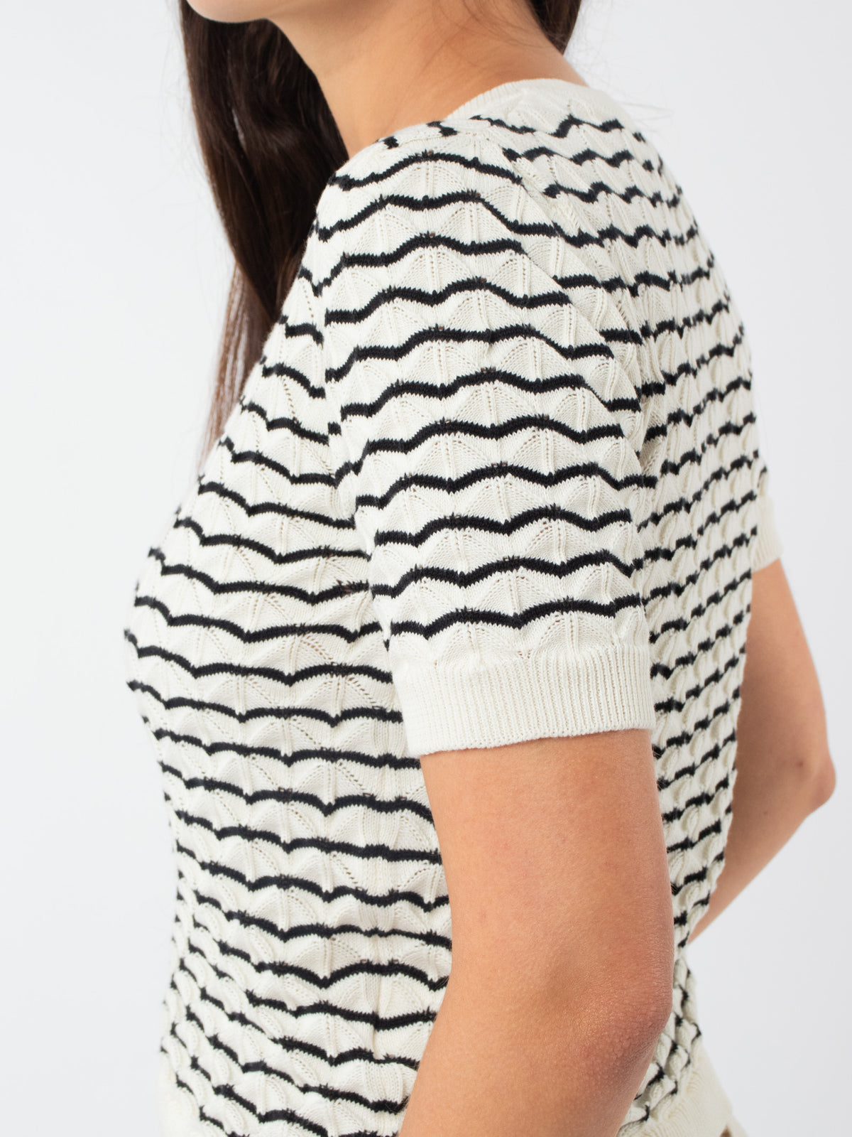 Short-sleeved jumper
