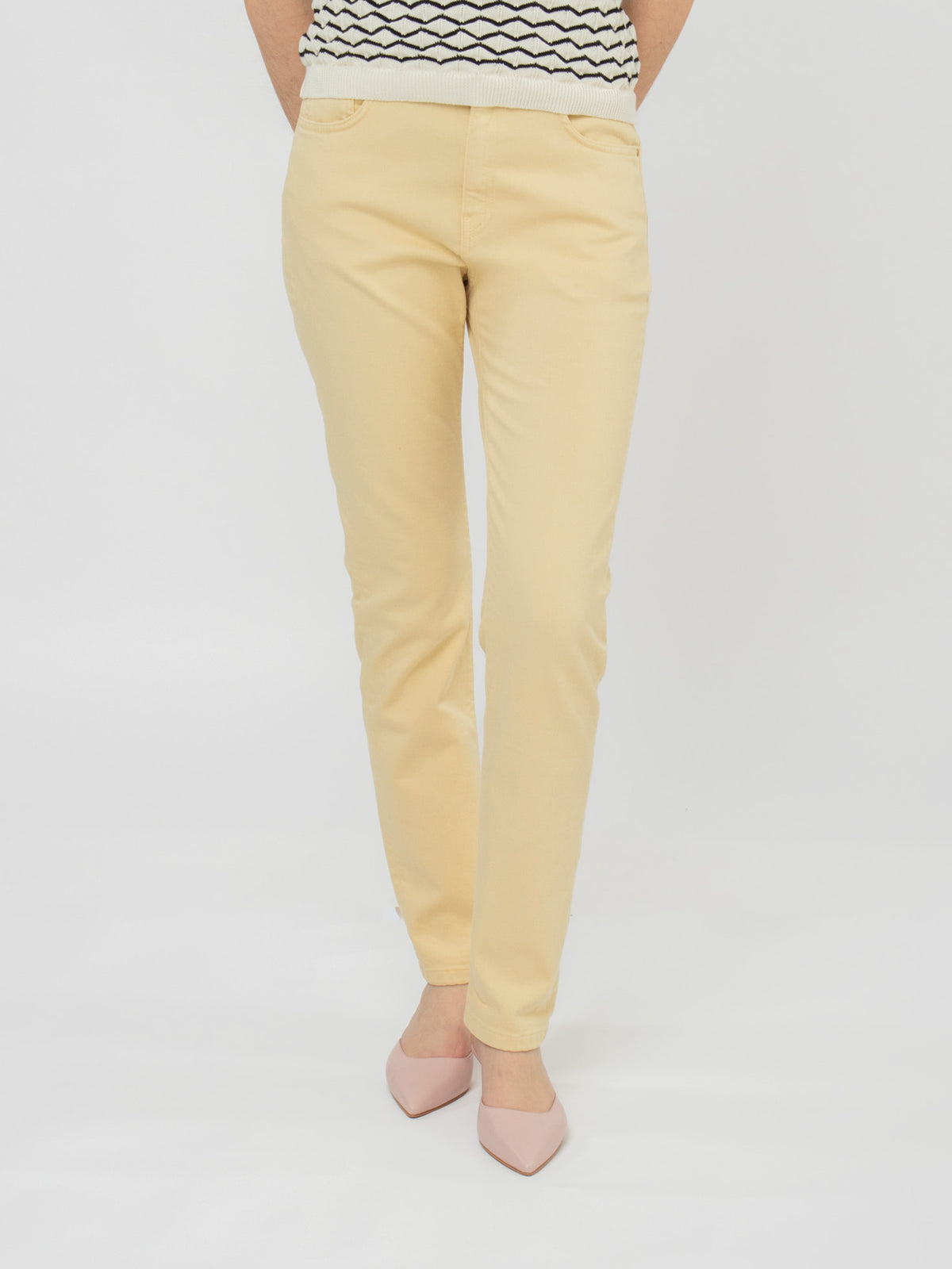 Straight-leg five-pocket trousers