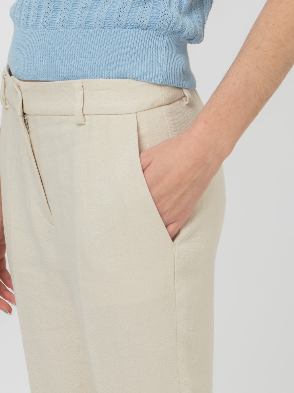 Pantalón tobillero lino