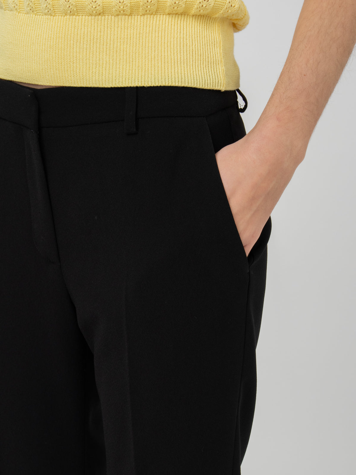 Pantalón tobillero crepé