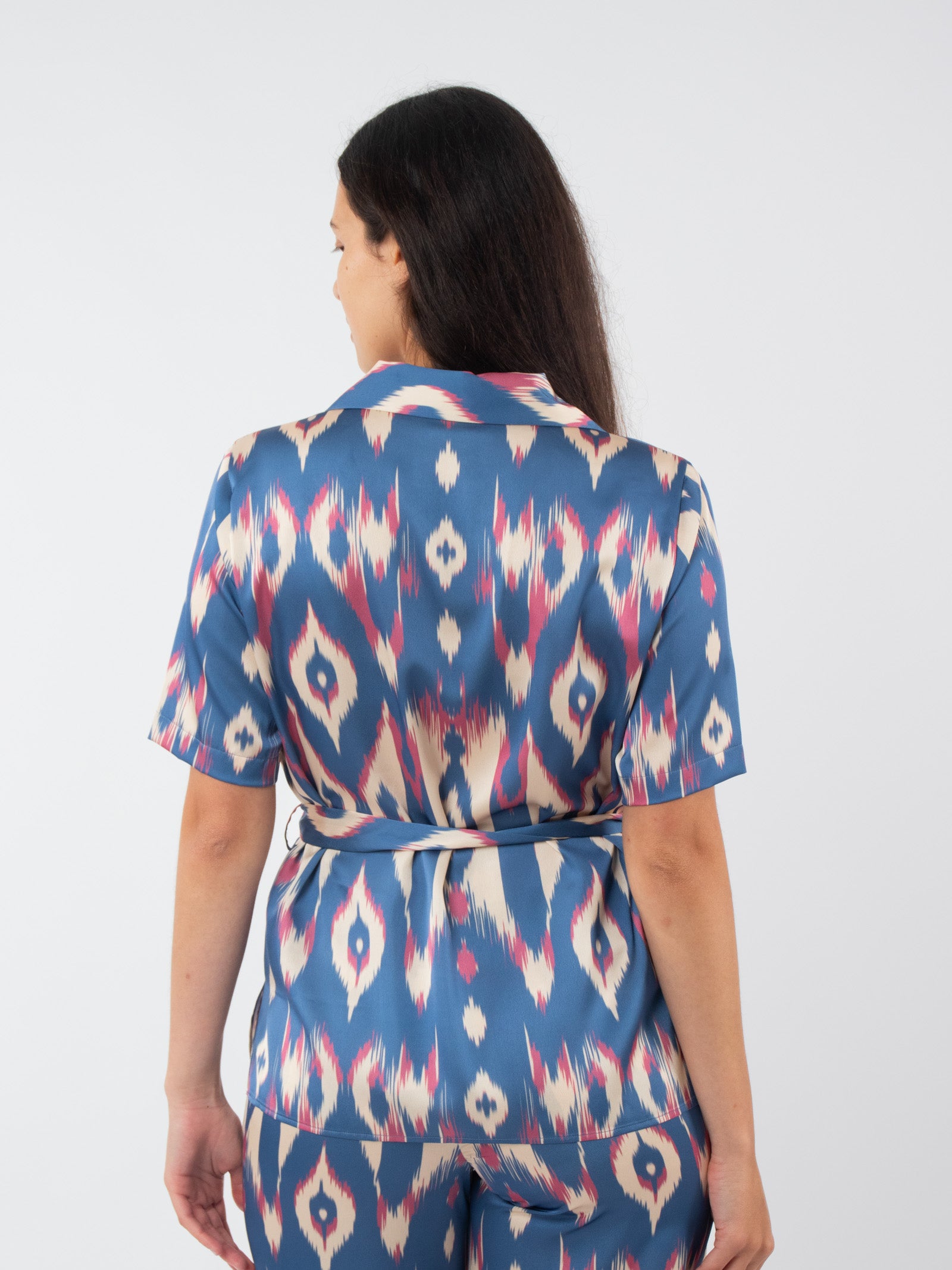 Printed blouse with belt