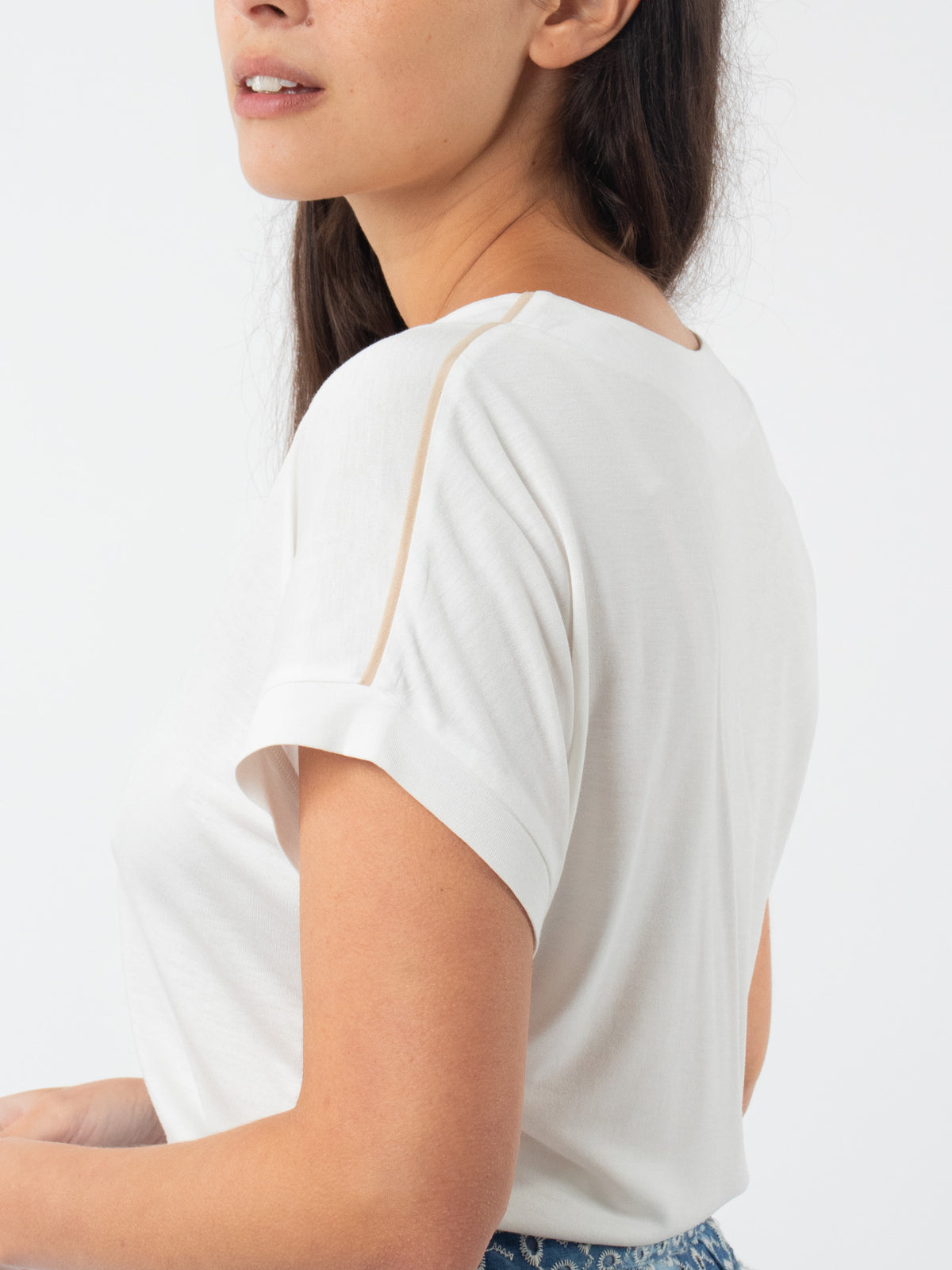 V-neck T-shirt