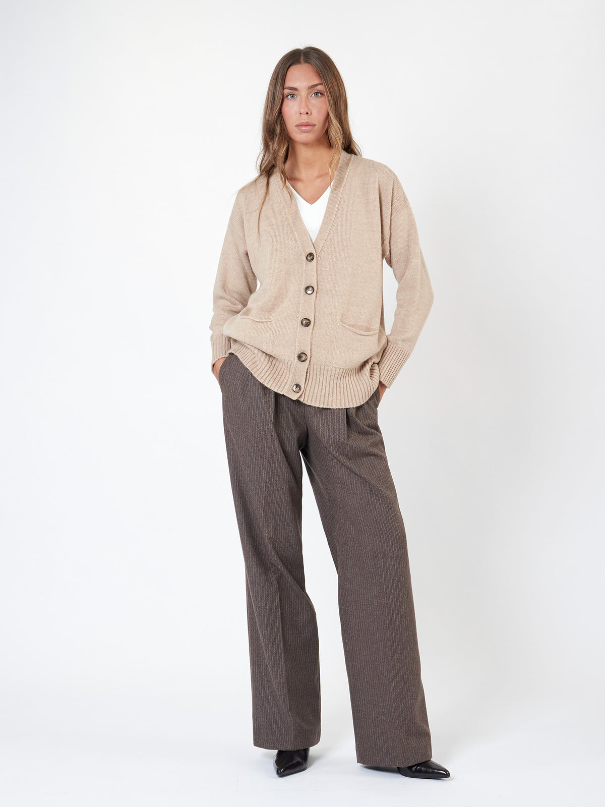 Plain knit cardigan