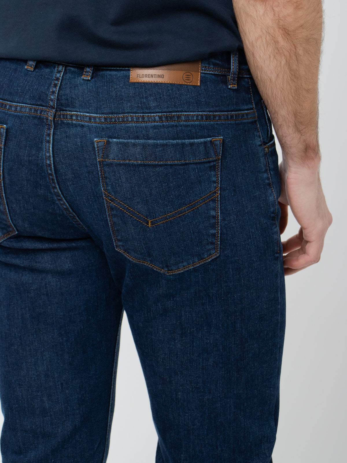 Stone wash regular fit jeans